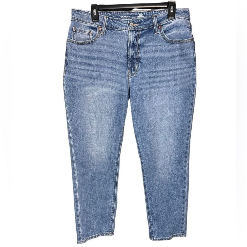 Old Navy High Rise Curvy OG Straight Cropped Jeans Size 14 Petite
